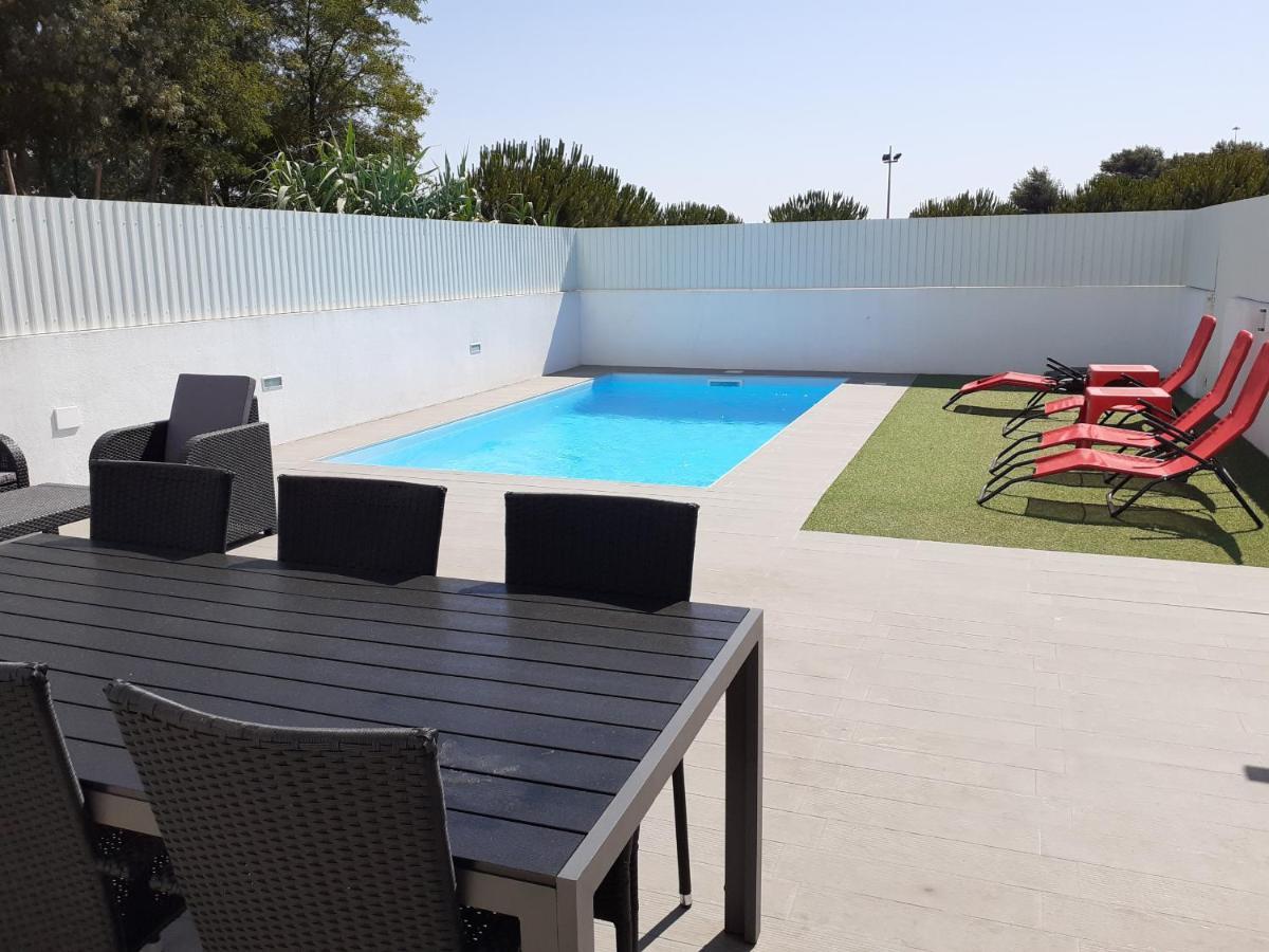 Lisbon Tagus River 2 Suites Private Pool D Алмада Екстериор снимка